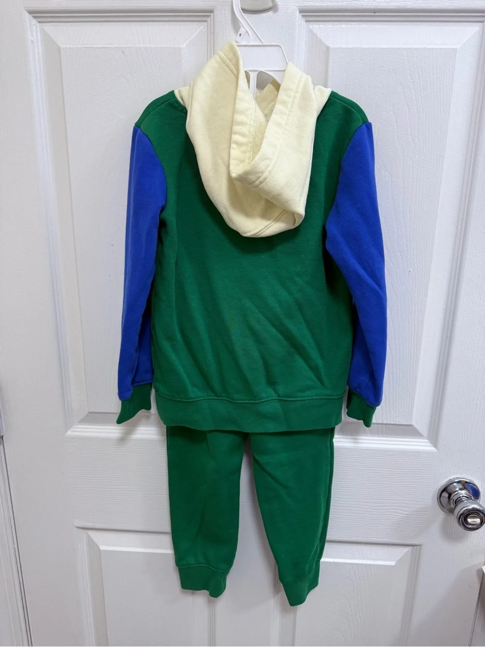 Jordan Green Hoodie and Sweatpants Set with Blue Sleeves, Size 5